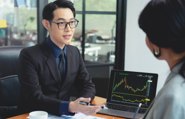 Market Analysts
